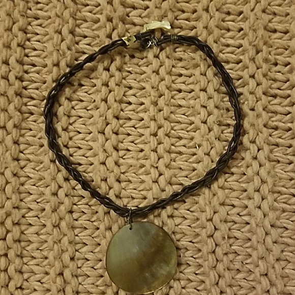 Shell necklace - Picture 2 of 2